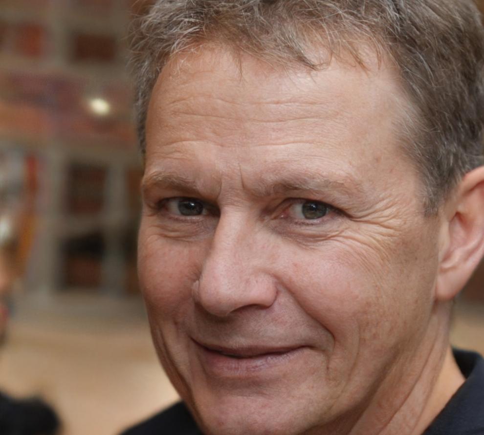 Ritratto di Luca Favero